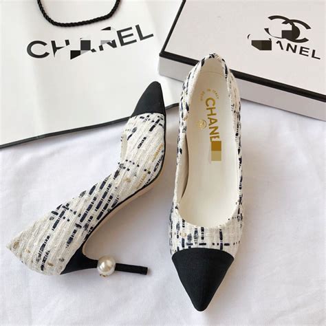 Tacones Chanel de color blanco para Mujer 